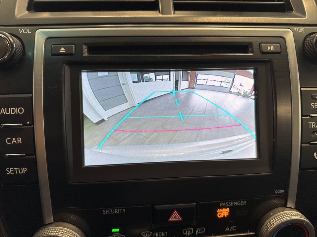 2014 Toyota Camry Image 23
