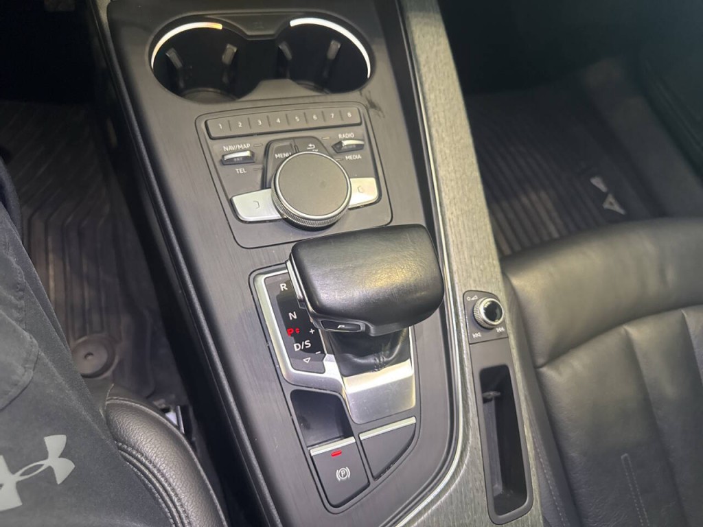 2017 Audi A4 Image 29