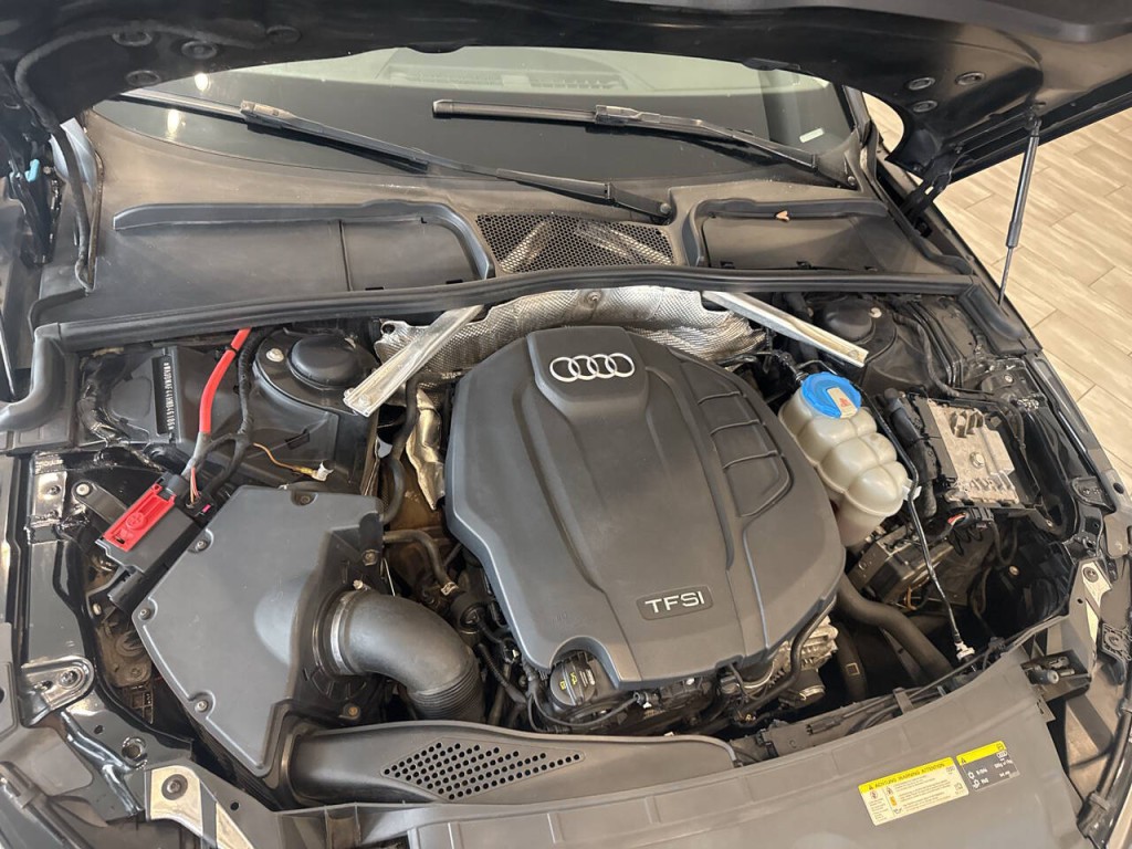 2017 Audi A4 Image 36