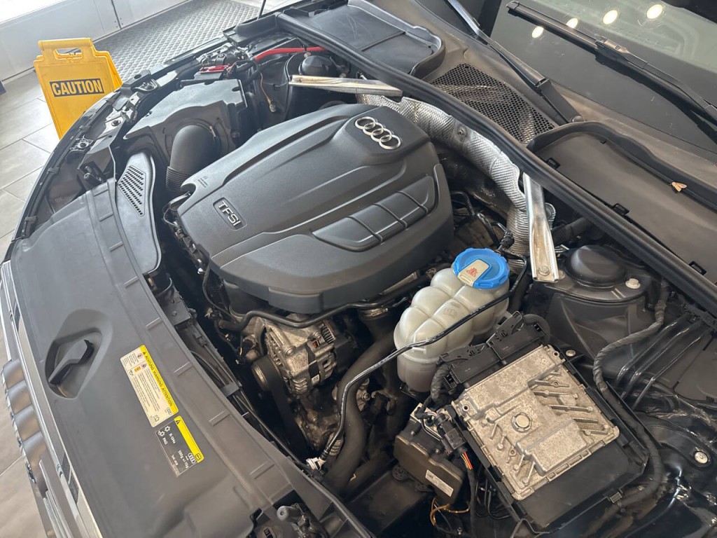 2017 Audi A4 Image 37