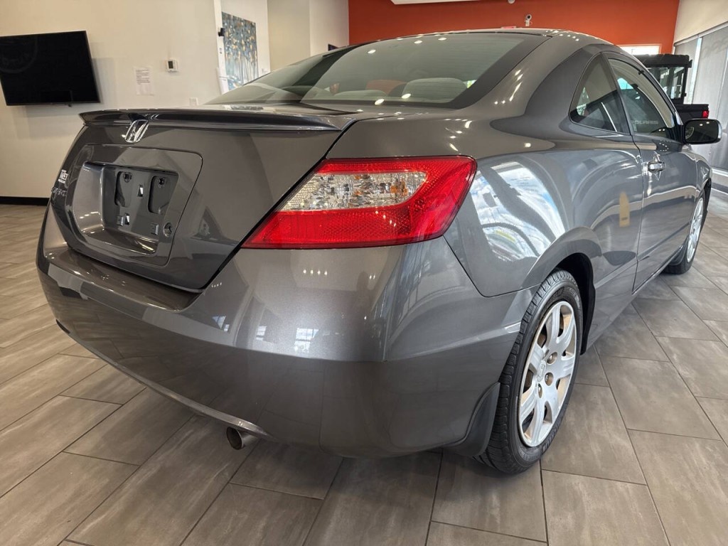 2011 Honda Civic Image 7