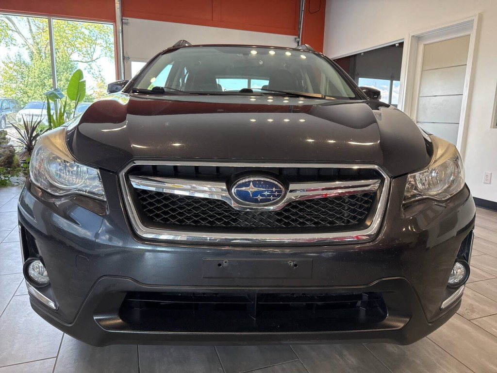 2016 Subaru Crosstrek Image 2