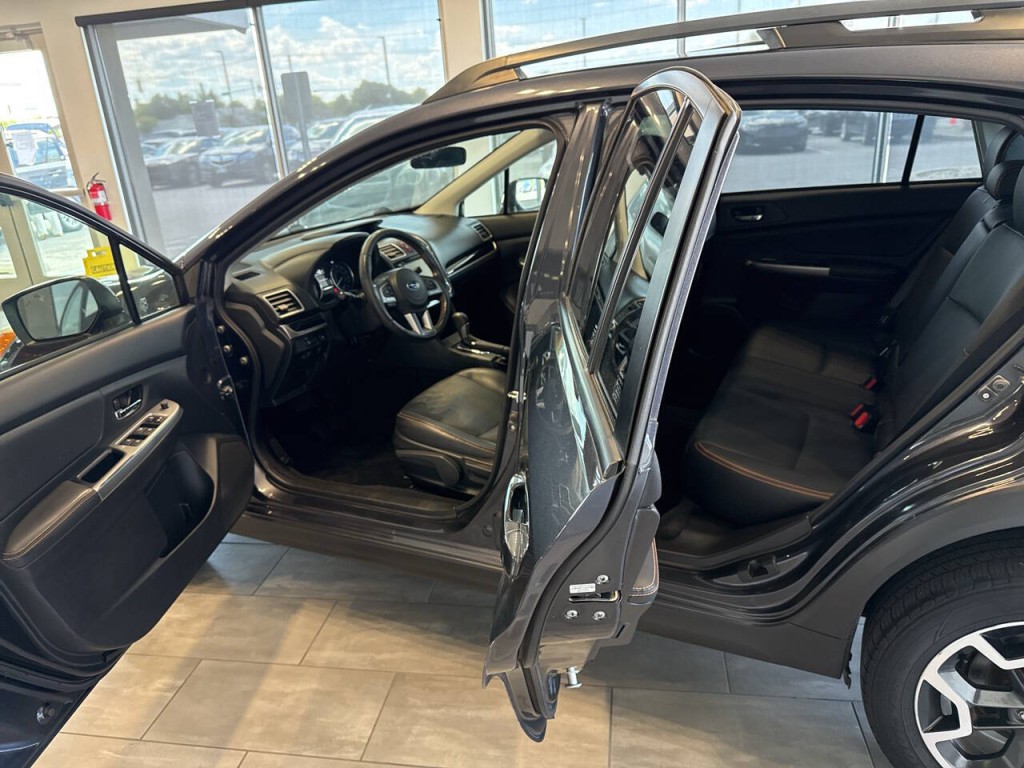 2016 Subaru Crosstrek Image 12