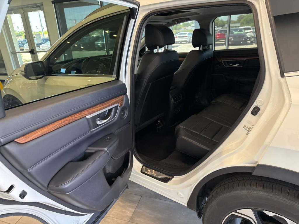 2017 Honda CR-V Image 30