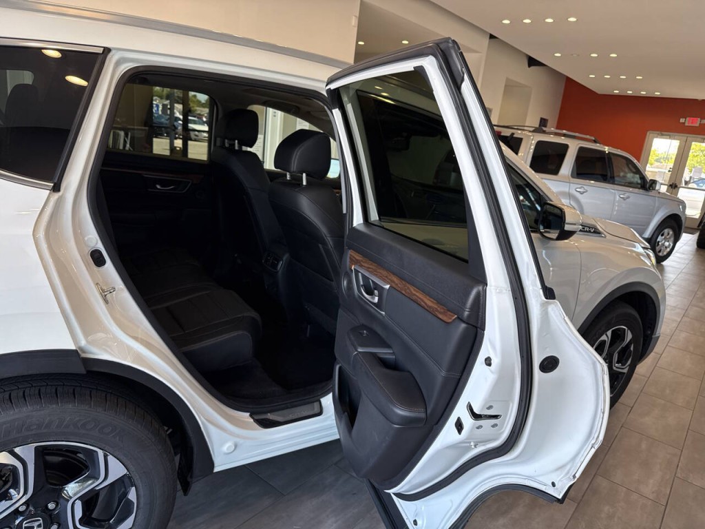 2017 Honda CR-V Image 38