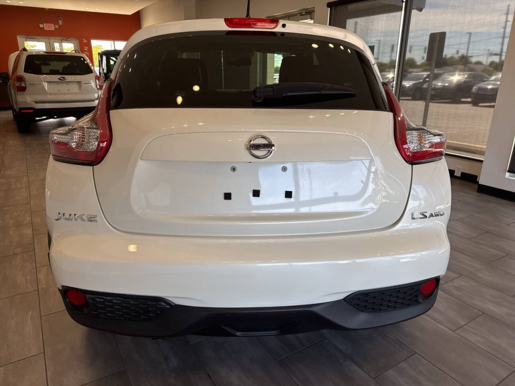 2016 Nissan Juke Image 6