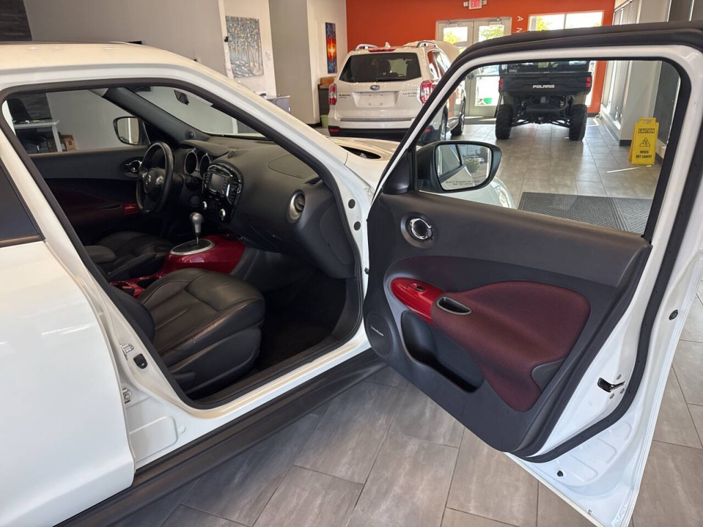 2016 Nissan Juke Image 35