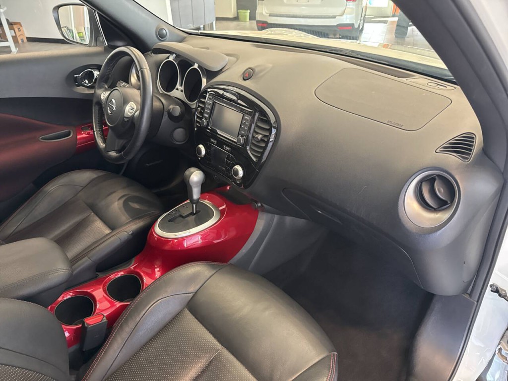 2016 Nissan Juke Image 38