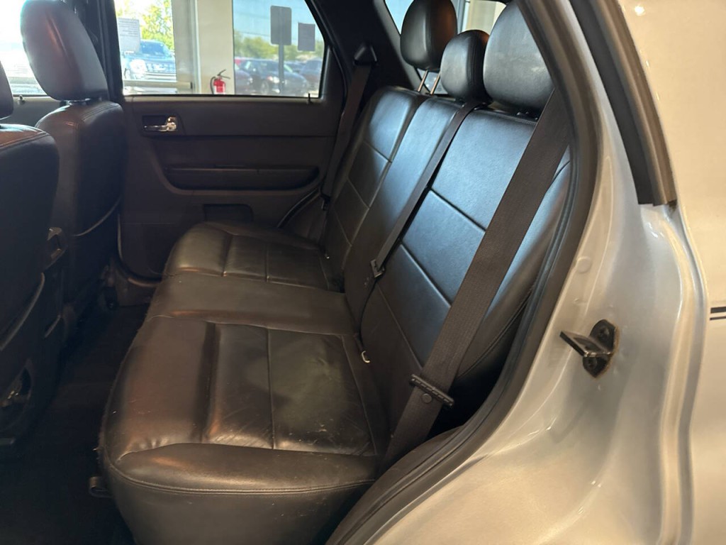 2012 Ford Escape Image 25