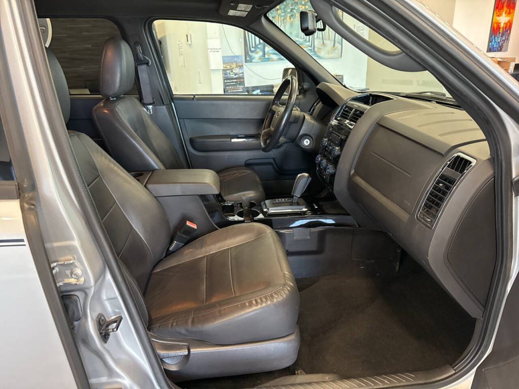 2012 Ford Escape Image 33