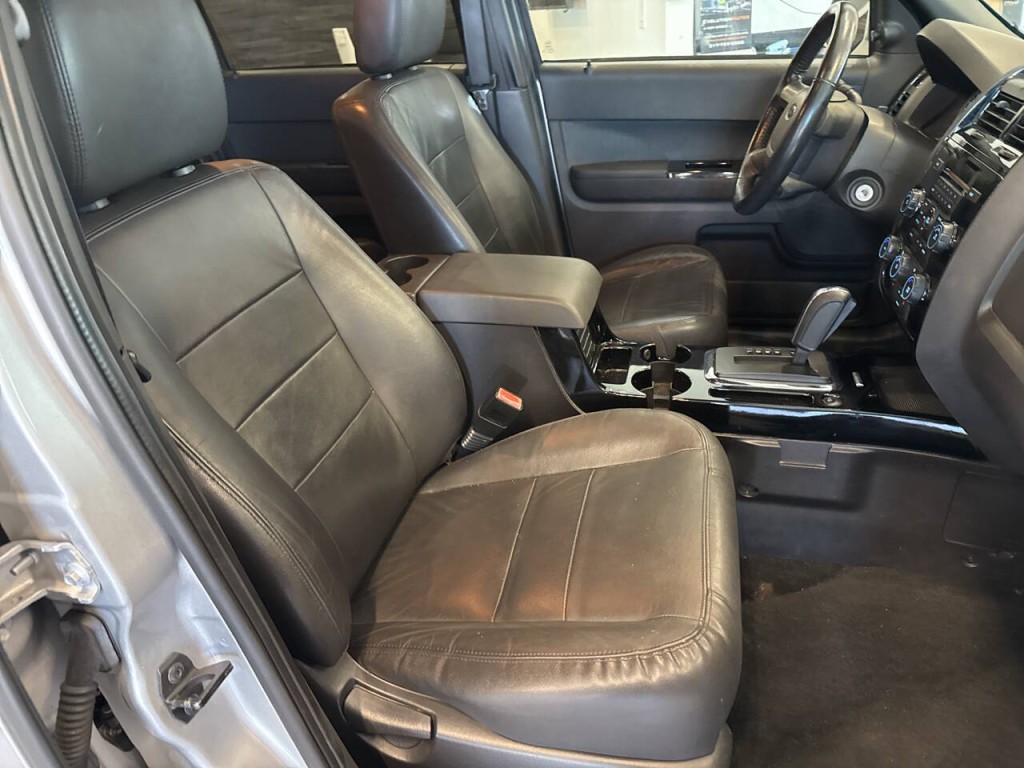 2012 Ford Escape Image 34