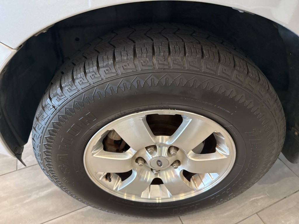 2012 Ford Escape Image 39