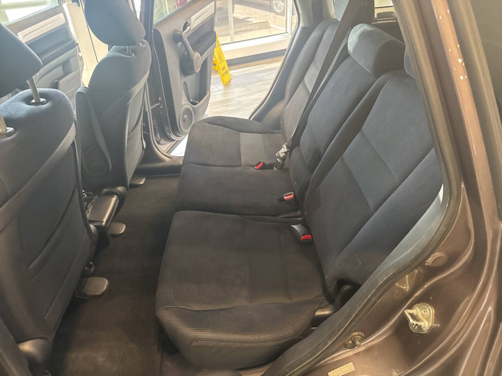 2011 Honda CR-V Image 28
