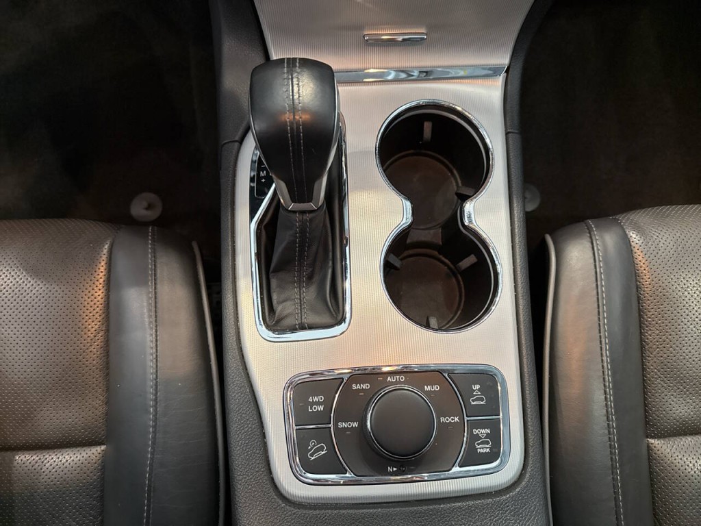 2020 Jeep Grand Cherokee Image 23
