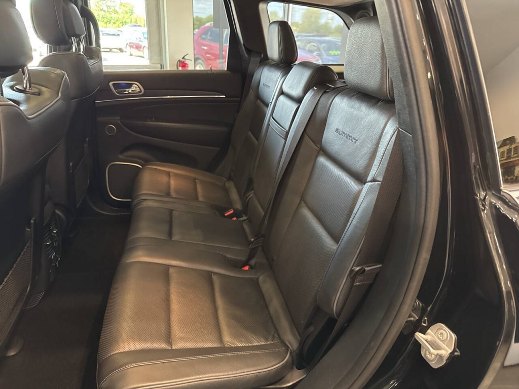 2020 Jeep Grand Cherokee Image 34