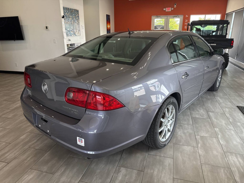 2007 Buick Lucerne Image 7