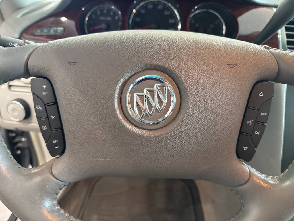 2007 Buick Lucerne Image 25