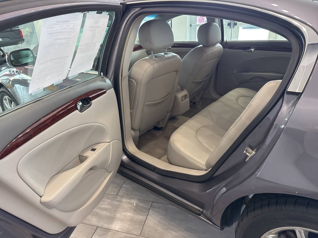 2007 Buick Lucerne Image 27