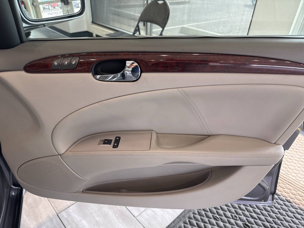2007 Buick Lucerne Image 37