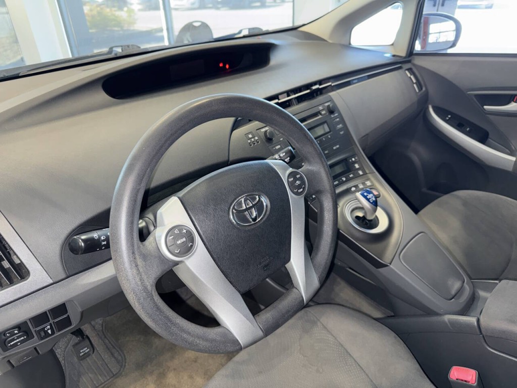 2011 Toyota Prius Image 19