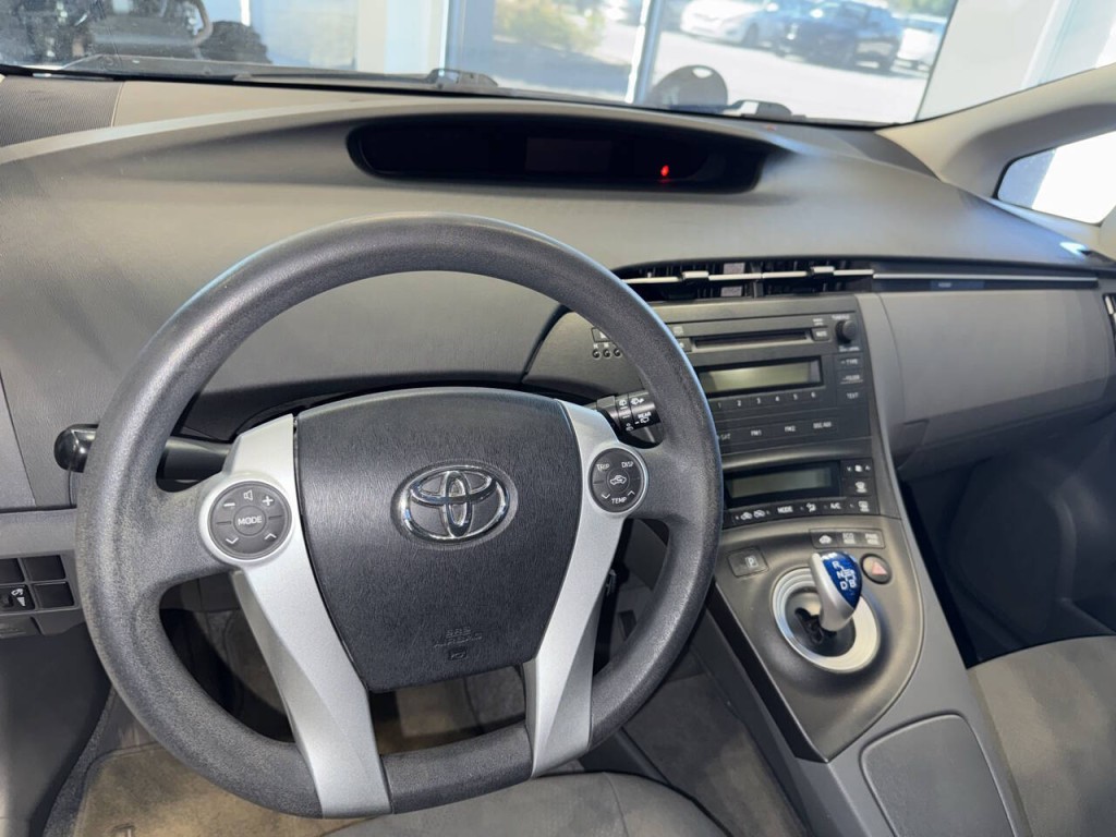 2011 Toyota Prius Image 20