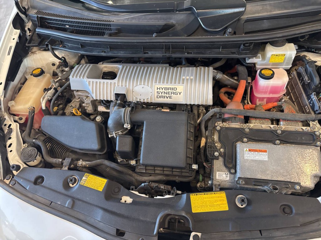 2011 Toyota Prius Image 35