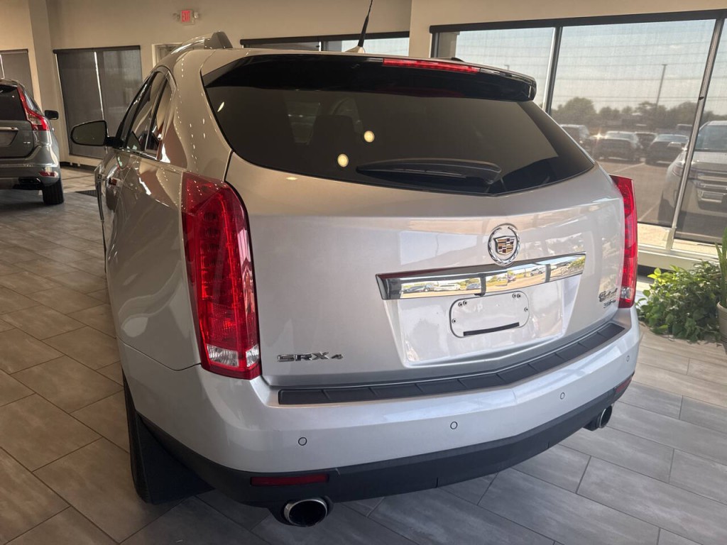 2013 Cadillac SRX Image 8
