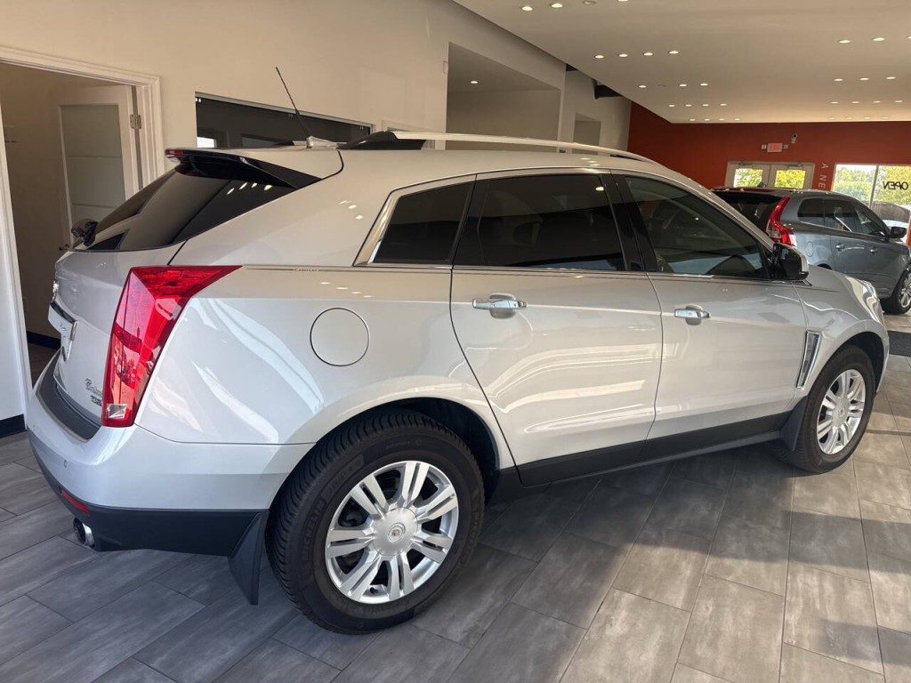 2013 Cadillac SRX Image 10