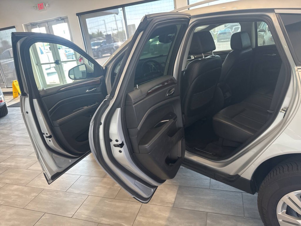 2013 Cadillac SRX Image 13