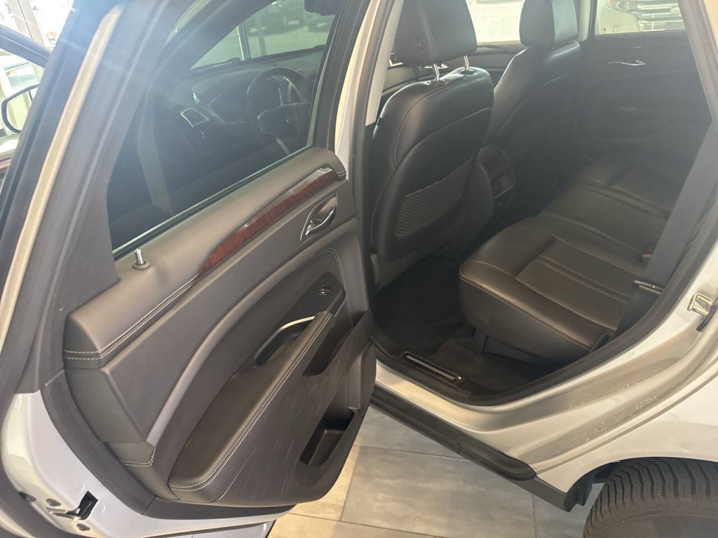 2013 Cadillac SRX Image 20