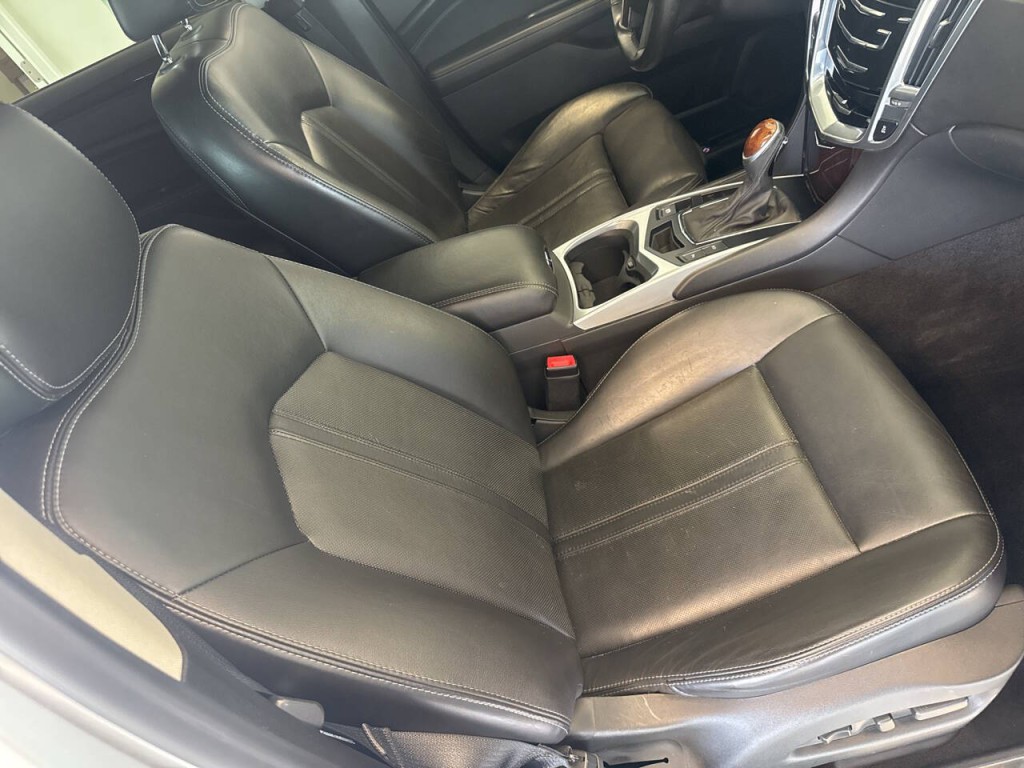 2013 Cadillac SRX Image 30