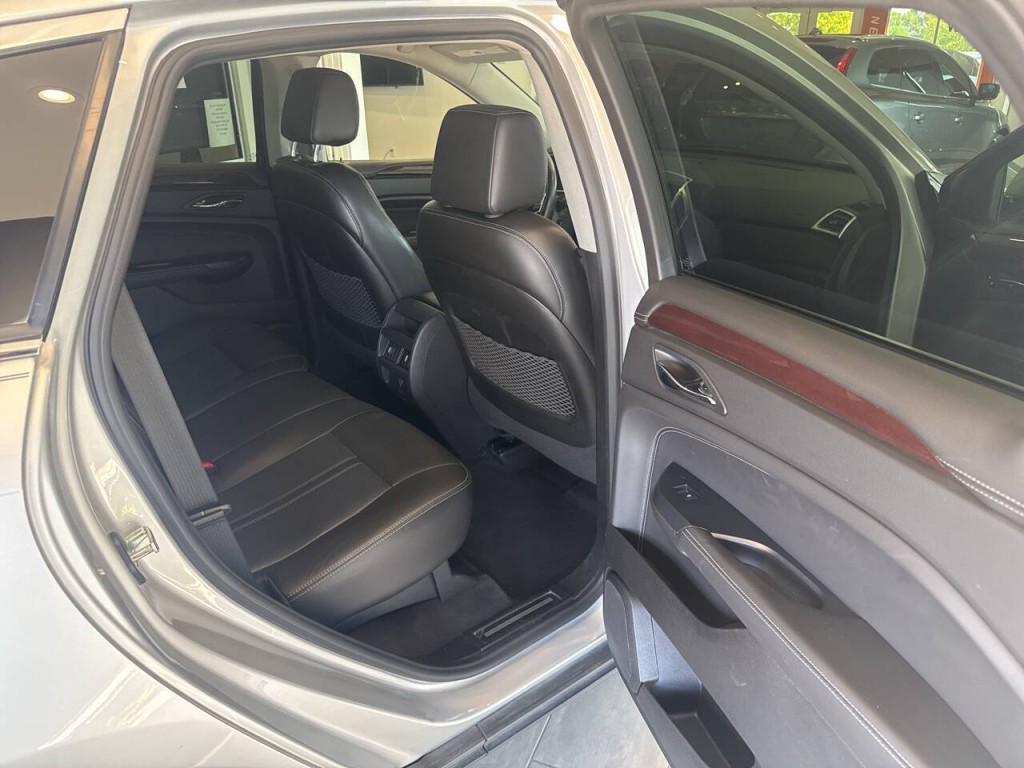 2013 Cadillac SRX Image 31