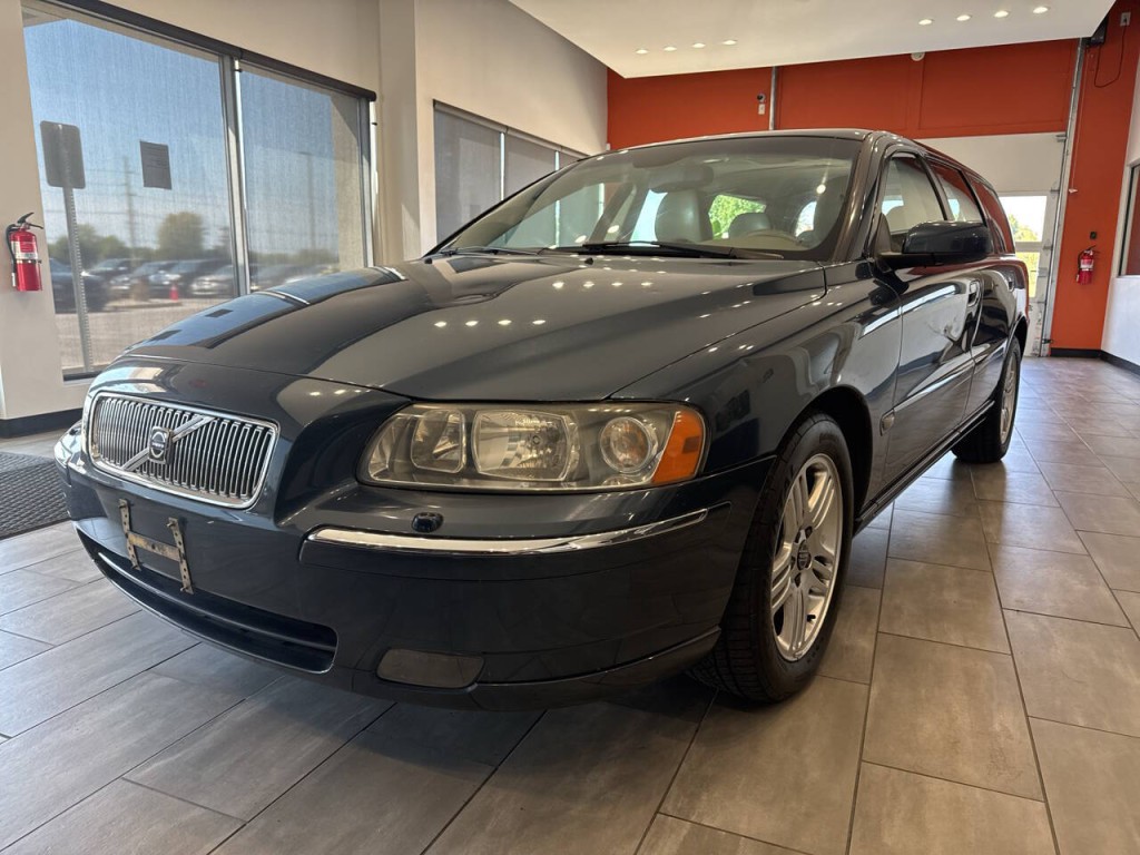 2006 Volvo V70 Image 3