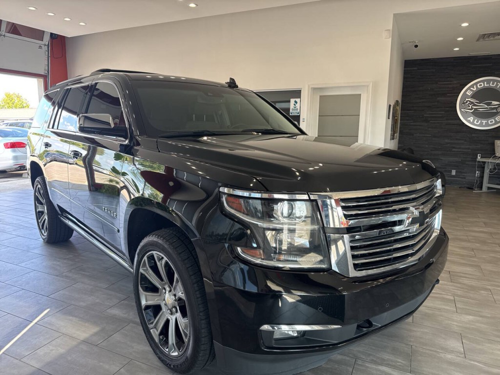 2017 Chevrolet Tahoe Image 3
