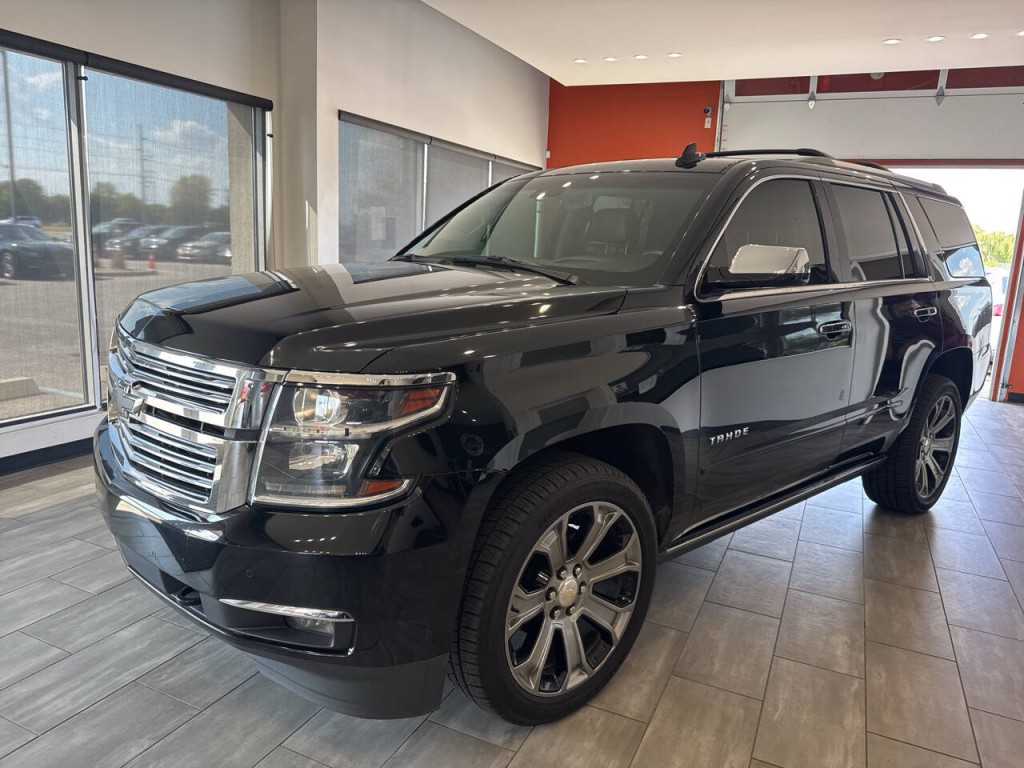 2017 Chevrolet Tahoe Image 8
