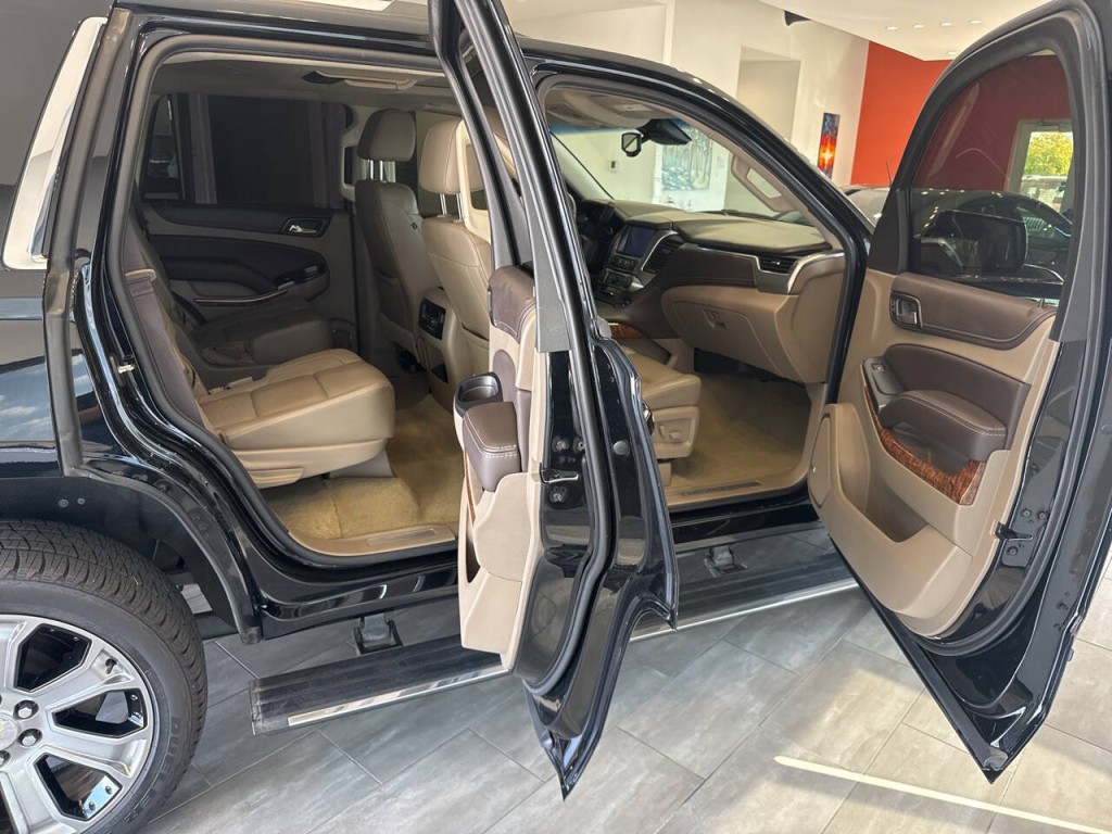 2017 Chevrolet Tahoe Image 18