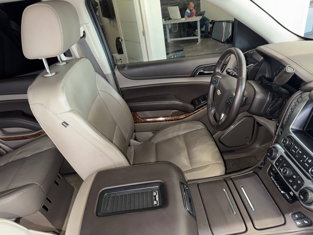2017 Chevrolet Tahoe Image 22