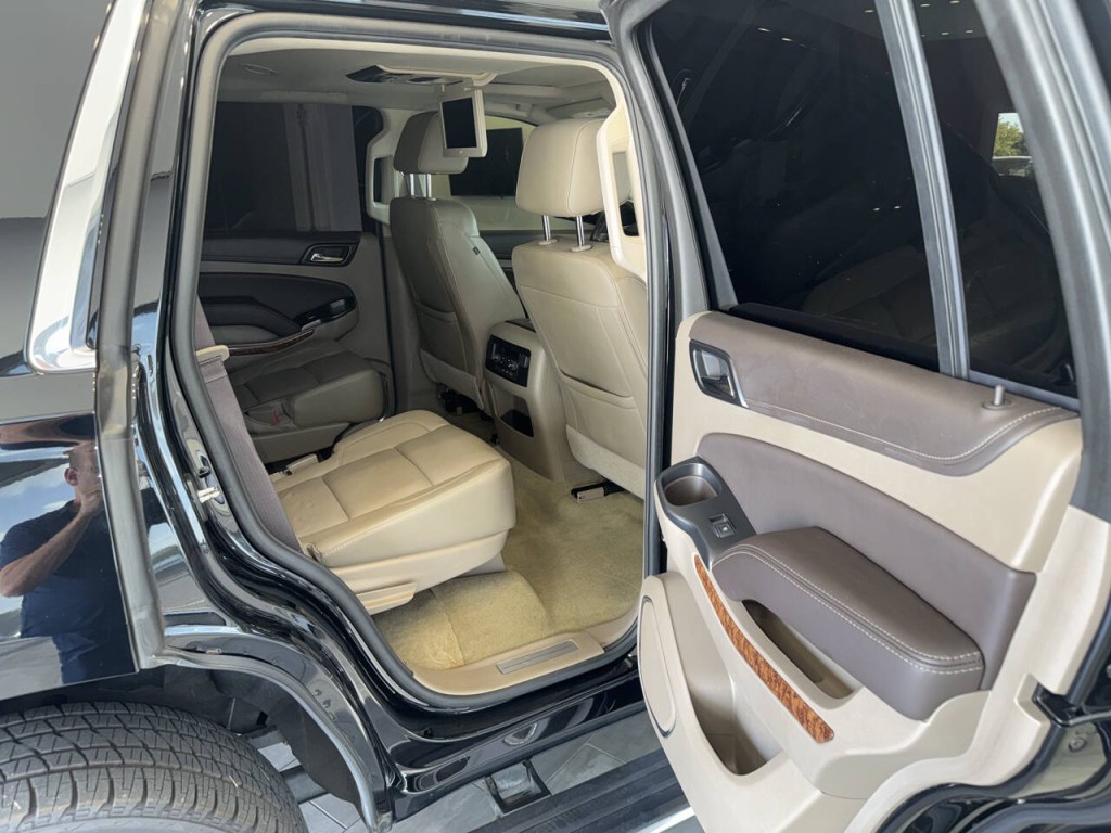 2017 Chevrolet Tahoe Image 24