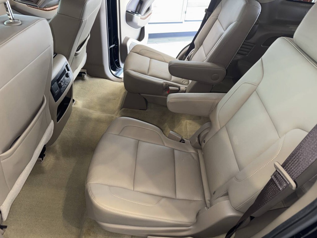 2017 Chevrolet Tahoe Image 31