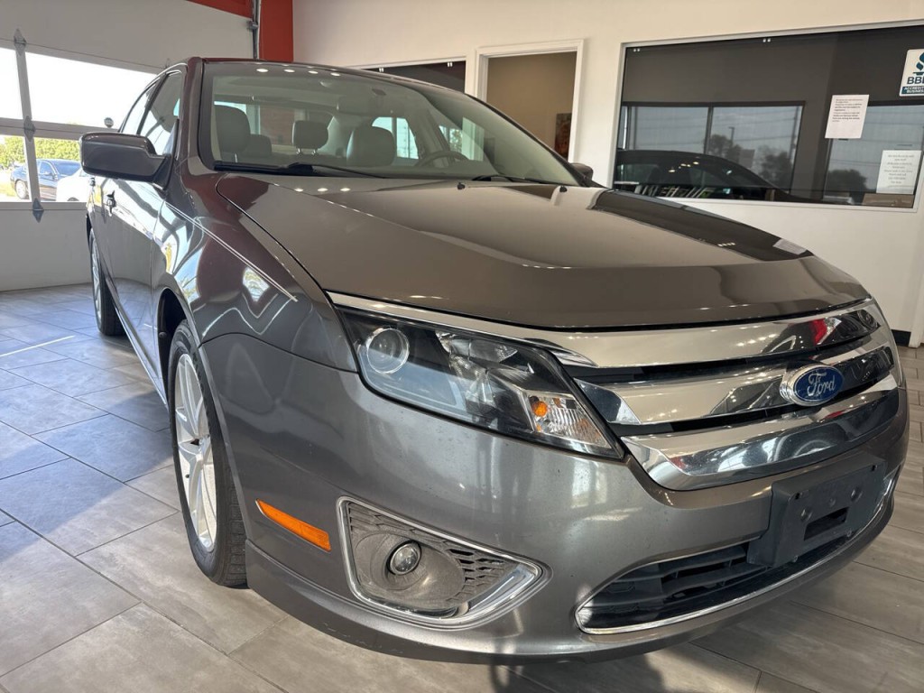 2012 Ford Fusion Image 1