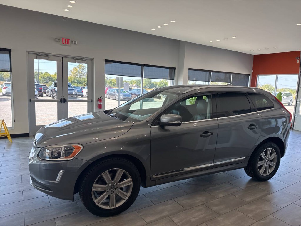 2016 Volvo XC60 Image 11