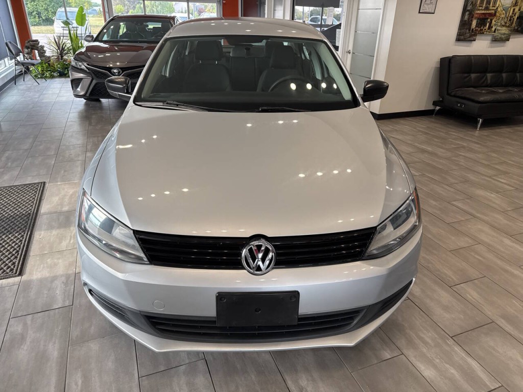 2013 Volkswagen Jetta Image 3