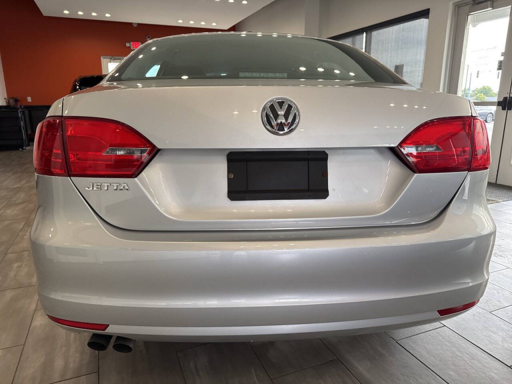 2013 Volkswagen Jetta Image 7