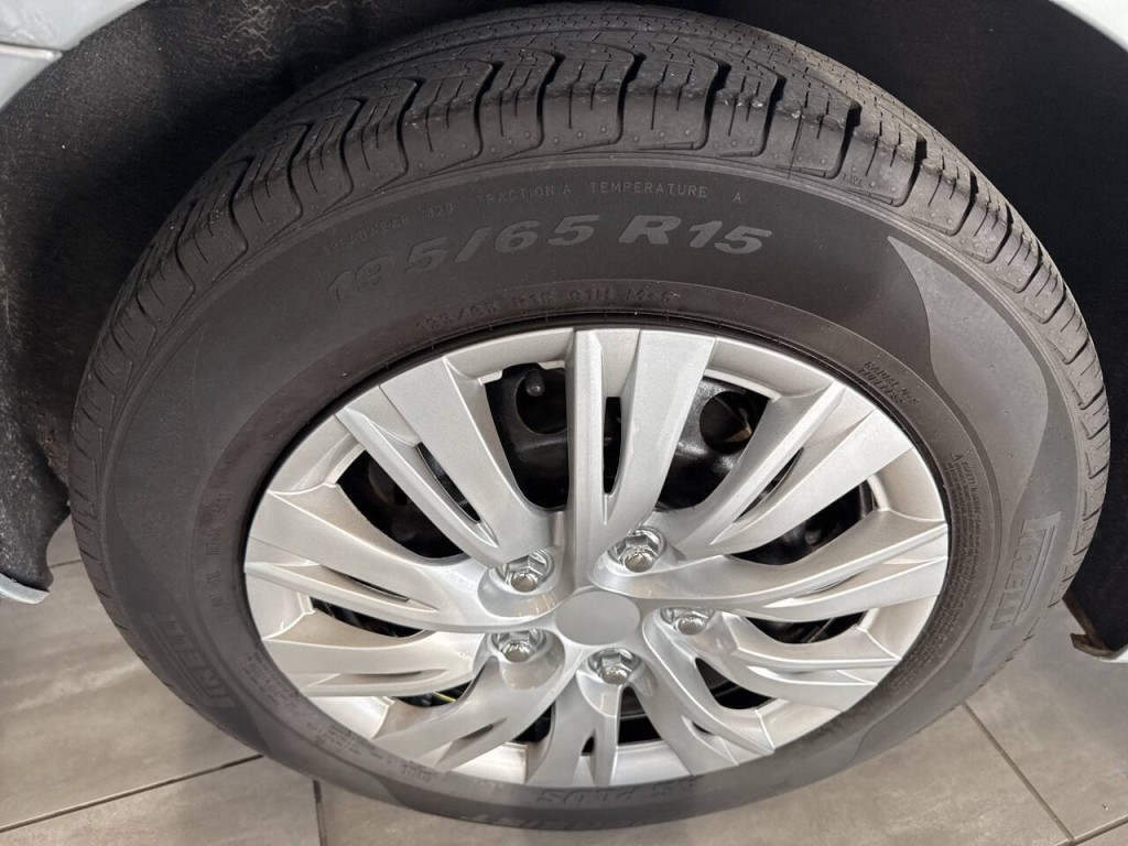 2013 Volkswagen Jetta Image 37