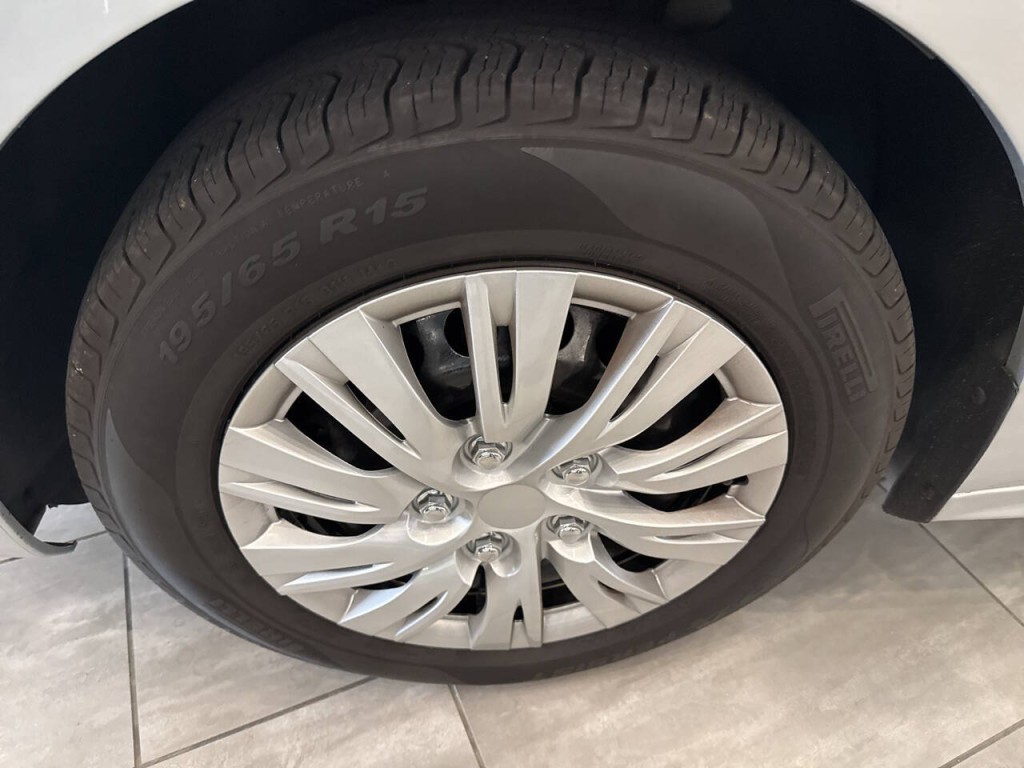 2013 Volkswagen Jetta Image 39