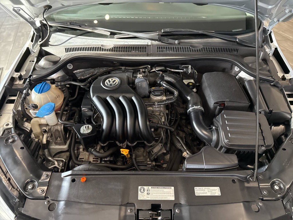 2013 Volkswagen Jetta Image 41