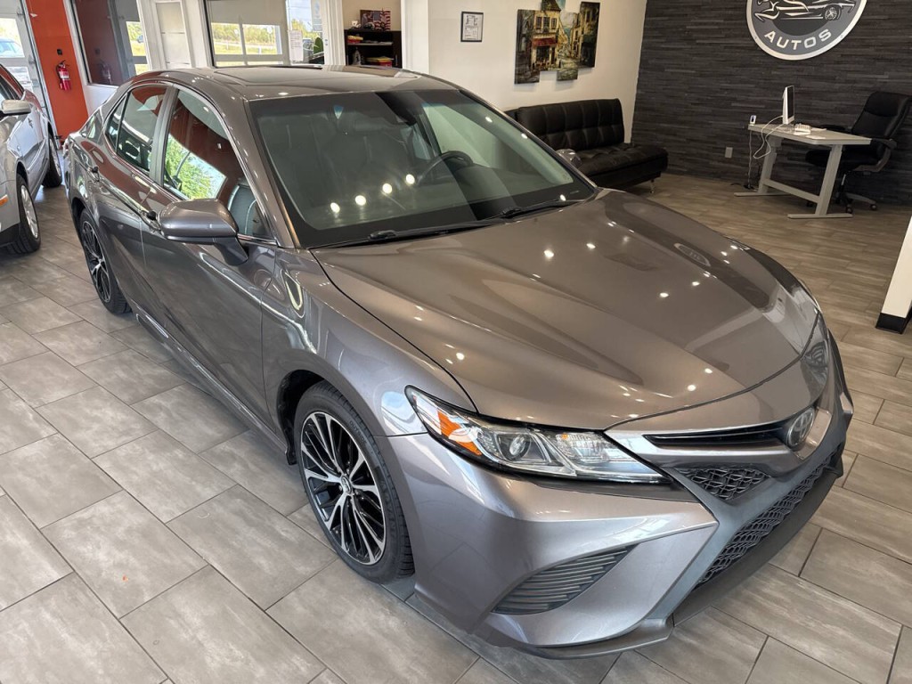 2018 Toyota Camry Image 5