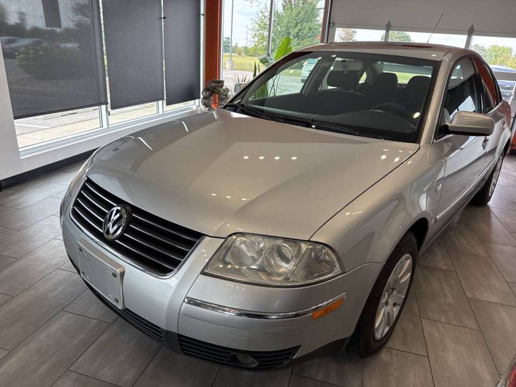 2003 Volkswagen Passat Image 3