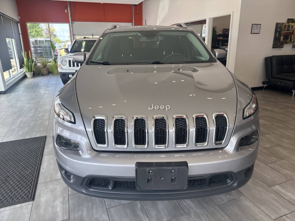 2016 Jeep Cherokee Image 6