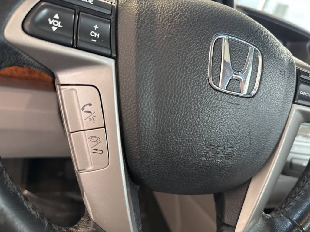 2011 Honda Accord Image 20